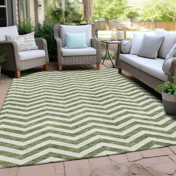 Homeroots 3' Artichoke Green And Ivory Chevron Washable Indoor Outdoor Area Rug For Stylish Spaces 9' X 12' Polyester 595311