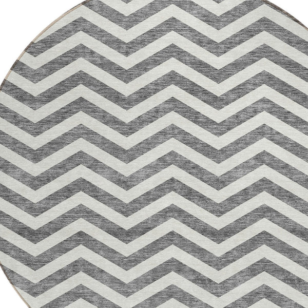 Homeroots 3' Artichoke Green And Ivory Chevron Washable Indoor Outdoor Area Rug For Stylish Spaces 8' Round Polyester 595315