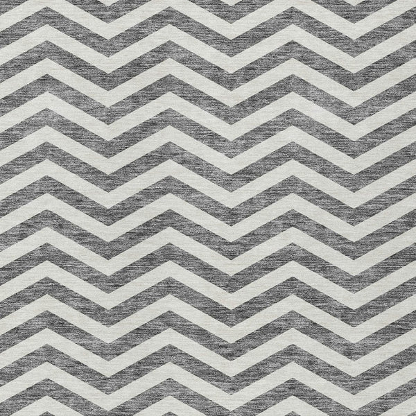 Homeroots 3' Artichoke Green And Ivory Chevron Washable Indoor Outdoor Area Rug For Stylish Spaces 8' X 10' Polyester 595316