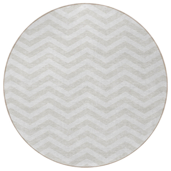 Homeroots 3' Artichoke Green And Ivory Chevron Washable Indoor Outdoor Area Rug For Stylish Spaces 8' Round Polyester 595321