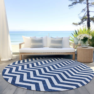 Homeroots 3' Artichoke Green And Ivory Chevron Washable Indoor Outdoor Area Rug For Stylish Spaces 8' Round Polyester 595327