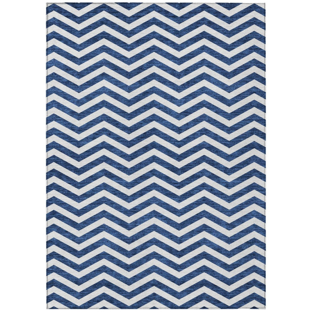 HomeRoots 5' Navy Blue and Ivory Chevron Washable Area Rug - Stylish, Durable, and Perfect for Indoor & Outdoor Spaces 8' X 10' 595328
