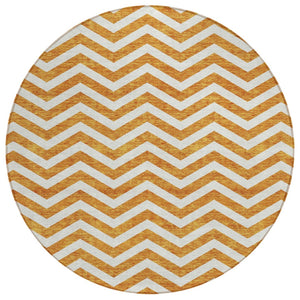 HomeRoots 5' Orange and Beige Chevron Indoor Outdoor Area Rug - Durable, Washable, Stylish for Any Space 8' Round 595333