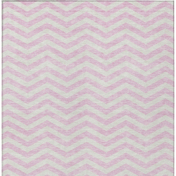 Homeroots 3' Artichoke Green And Ivory Chevron Washable Indoor Outdoor Area Rug For Stylish Spaces 5' X 8' Polyester 595338