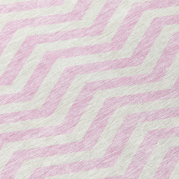 Homeroots 3' Artichoke Green And Ivory Chevron Washable Indoor Outdoor Area Rug For Stylish Spaces 9' X 12' Polyester 595341