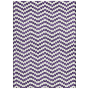 Homeroots 3' Artichoke Green And Ivory Chevron Washable Indoor Outdoor Area Rug For Stylish Spaces 9' X 12' Polyester 595347