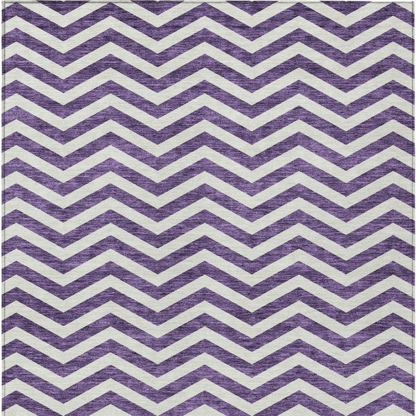 Homeroots 3' Artichoke Green And Ivory Chevron Washable Indoor Outdoor Area Rug For Stylish Spaces 10' X 14' Polyester 595348