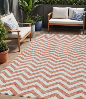 Homeroots 3' Artichoke Green And Ivory Chevron Washable Indoor Outdoor Area Rug For Stylish Spaces 5' X 8' Polyester 595350
