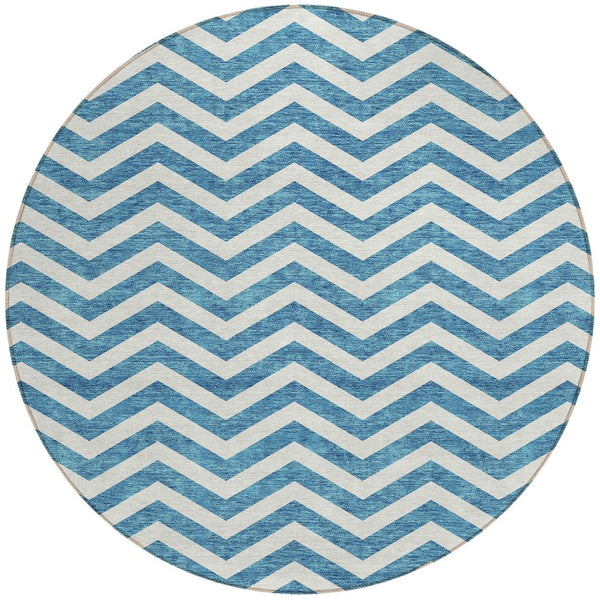 Homeroots 3' Artichoke Green And Ivory Chevron Washable Indoor Outdoor Area Rug For Stylish Spaces 8' Round Polyester 595357