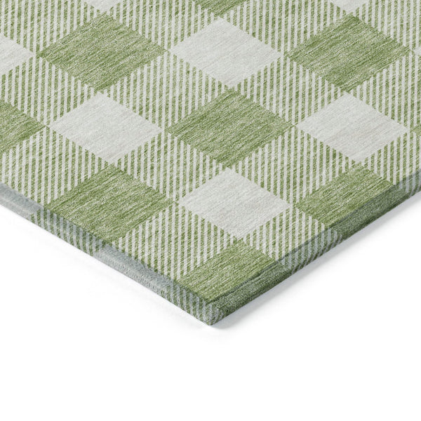 Homeroots 3' Artichoke Green And Gray Plaid Washable Rug – Perfect For Indoor And Outdoor Spaces, Durable Design 10' X 14' Polyester 595366