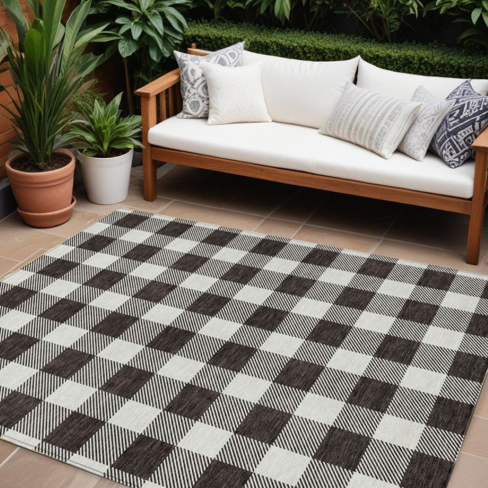 HomeRoots 9' X 12' Black and Gray Plaid Indoor-Outdoor Area Rug - Stain-Resistant, Stylish, Easy Care and Durable 595377