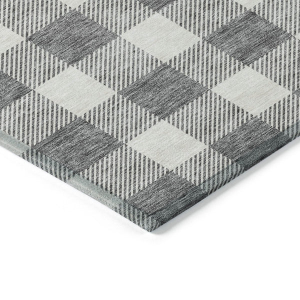 Homeroots 3' Artichoke Green And Gray Plaid Washable Rug – Perfect For Indoor And Outdoor Spaces, Durable Design 3' X 5' Polyester 595397