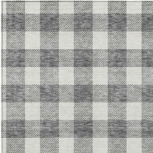 Homeroots 3' Artichoke Green And Gray Plaid Washable Rug – Perfect For Indoor And Outdoor Spaces, Durable Design 5' X 8' Polyester 595398