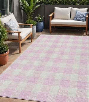 Homeroots 3' Artichoke Green And Gray Plaid Washable Rug – Perfect For Indoor And Outdoor Spaces, Durable Design 5' X 8' Polyester 595422