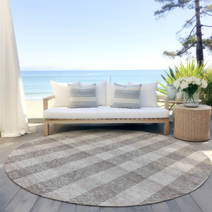 HomeRoots 5' Durable Beige and Brown Plaid Area Rug for Indoor and Outdoor Spaces, Easy-Care and Stylish 8' Round 595459