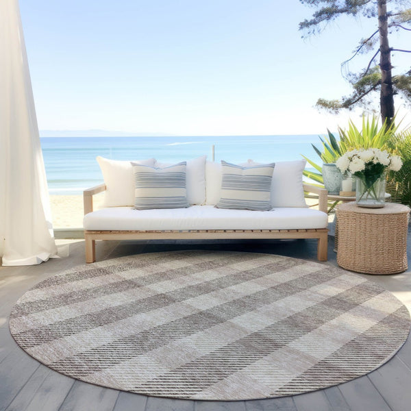 HomeRoots 5' Durable Beige and Brown Plaid Area Rug for Indoor and Outdoor Spaces, Easy-Care and Stylish 8' Round 595459