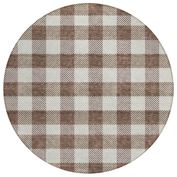 HomeRoots 5' Timeless Brown and Beige Plaid Area Rug – Durable, Washable Indoor/Outdoor Design for Every Space 8' Round 595471