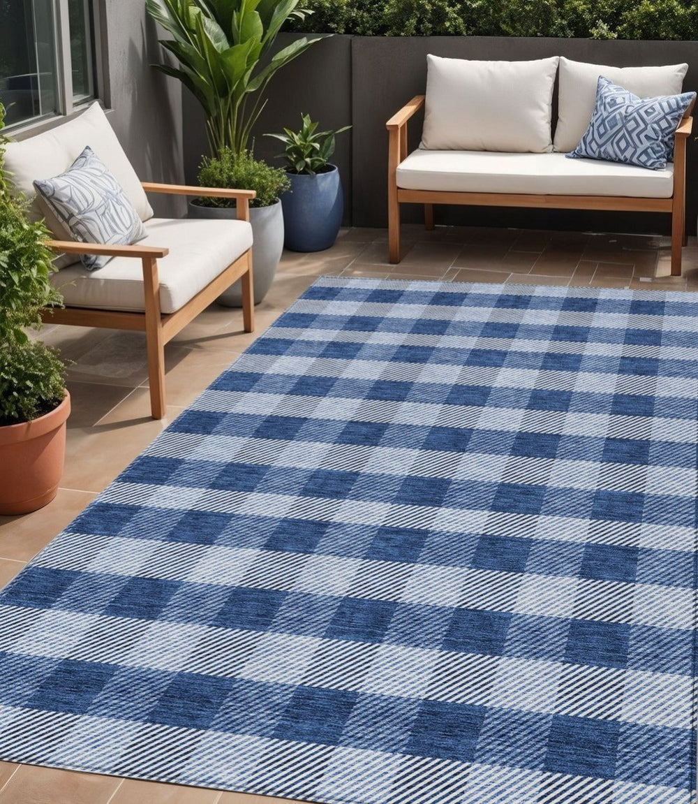 HomeRoots 5' Durable Navy Blue and Ivory Plaid Area Rug - Washable Design for Indoor and Outdoor Use 5' X 8' 595500