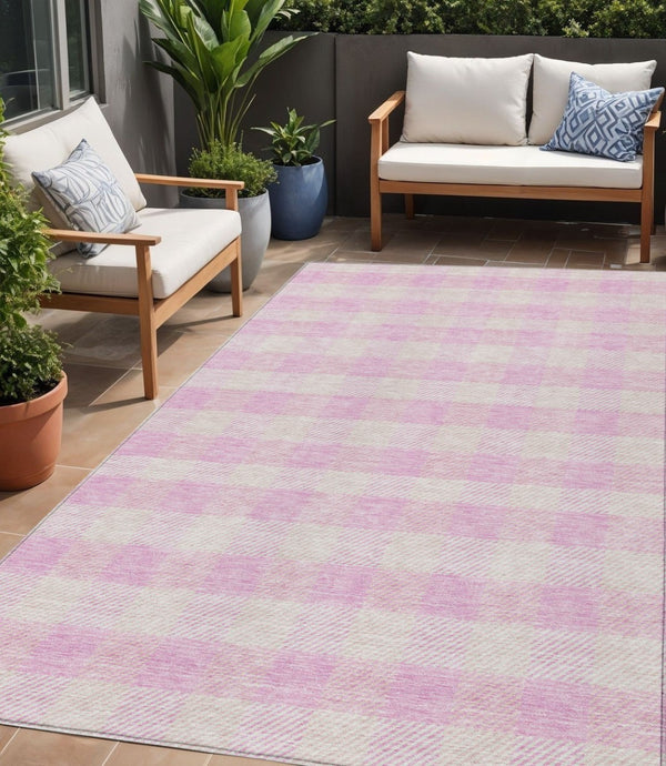 HomeRoots 5' Pink and Gray Plaid Indoor Outdoor Area Rug - Stylish, Durable, Washable Design for Any Space 5' X 8' 595506