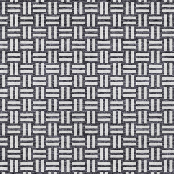 Homeroots 3' Black And Ivory Geometric Indoor Outdoor Area Rug - Stylish, Washable, Durable For Any Space 10' X 14' Polyester 595528