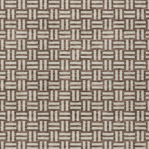 Homeroots 3' Black And Ivory Geometric Indoor Outdoor Area Rug - Stylish, Washable, Durable For Any Space 8' X 10' Polyester 595532