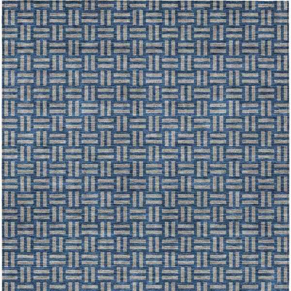 Homeroots 3' Black And Ivory Geometric Indoor Outdoor Area Rug - Stylish, Washable, Durable For Any Space 3' X 5' Polyester 595535