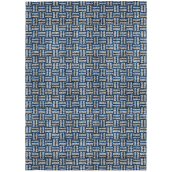 Homeroots 3' Black And Ivory Geometric Indoor Outdoor Area Rug - Stylish, Washable, Durable For Any Space 9' X 12' Polyester 595539