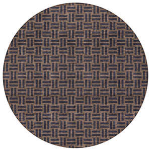 Homeroots 3' Black And Ivory Geometric Indoor Outdoor Area Rug - Stylish, Washable, Durable For Any Space 8' Round Polyester 595543