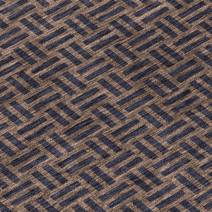 Homeroots 3' Black And Ivory Geometric Indoor Outdoor Area Rug - Stylish, Washable, Durable For Any Space 8' Round Polyester 595543