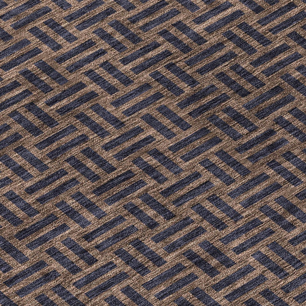 Homeroots 3' Black And Ivory Geometric Indoor Outdoor Area Rug - Stylish, Washable, Durable For Any Space 8' Round Polyester 595543