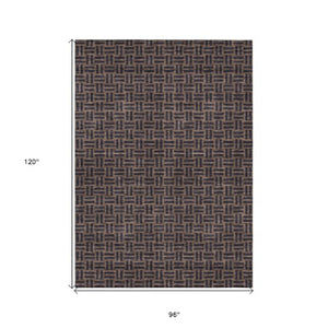 Homeroots 3' Black And Ivory Geometric Indoor Outdoor Area Rug - Stylish, Washable, Durable For Any Space 8' X 10' Polyester 595544