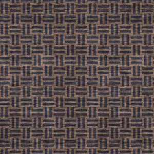 Homeroots 3' Black And Ivory Geometric Indoor Outdoor Area Rug - Stylish, Washable, Durable For Any Space 8' X 10' Polyester 595544