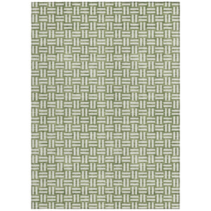 Homeroots 3' Black And Ivory Geometric Indoor Outdoor Area Rug - Stylish, Washable, Durable For Any Space 3' X 5' Polyester 595547