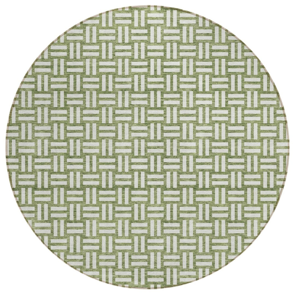 HomeRoots 5' Modern Green and Ivory Geometric Area Rug – Washable, Stain-Resistant for Indoor & Outdoor Use 8' Round 595549