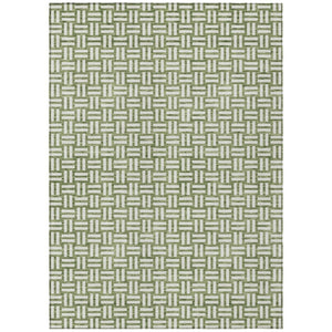 HomeRoots 5' Modern Green and Ivory Geometric Area Rug – Washable, Stain-Resistant for Indoor & Outdoor Use 8' X 10' 595550