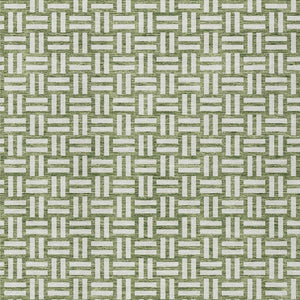 Homeroots 3' Black And Ivory Geometric Indoor Outdoor Area Rug - Stylish, Washable, Durable For Any Space 10' X 14' Polyester 595552