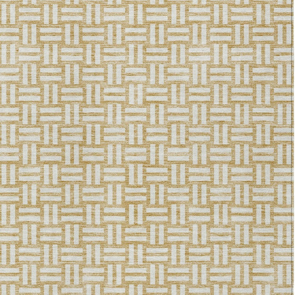 Homeroots 3' Black And Ivory Geometric Indoor Outdoor Area Rug - Stylish, Washable, Durable For Any Space 5' X 8' Polyester 595554