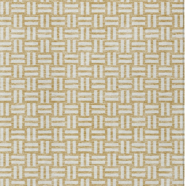 Homeroots 3' Black And Ivory Geometric Indoor Outdoor Area Rug - Stylish, Washable, Durable For Any Space 8' X 10' Polyester 595556