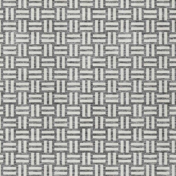 Homeroots 3' Black And Ivory Geometric Indoor Outdoor Area Rug - Stylish, Washable, Durable For Any Space 8' X 10' Polyester 595562