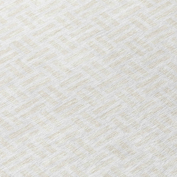 Homeroots 3' Black And Ivory Geometric Indoor Outdoor Area Rug - Stylish, Washable, Durable For Any Space 8' Round Polyester 595567