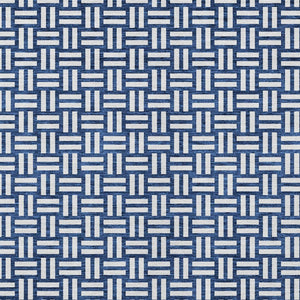 Homeroots 3' Black And Ivory Geometric Indoor Outdoor Area Rug - Stylish, Washable, Durable For Any Space 3' X 5' Polyester 595571