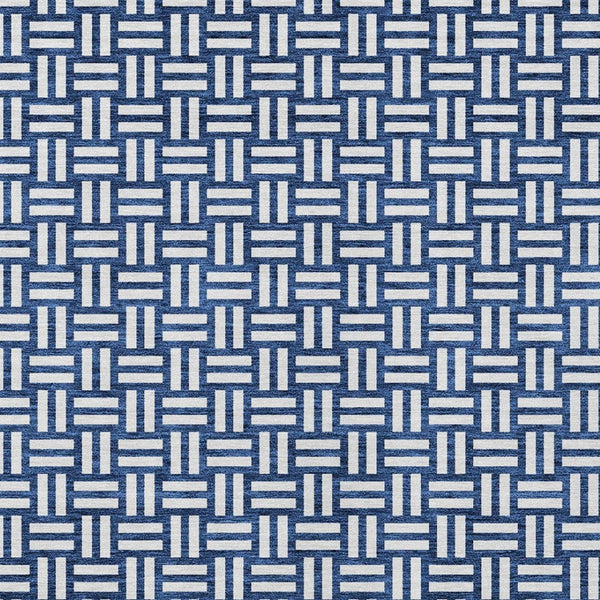 Homeroots 3' Black And Ivory Geometric Indoor Outdoor Area Rug - Stylish, Washable, Durable For Any Space 3' X 5' Polyester 595571