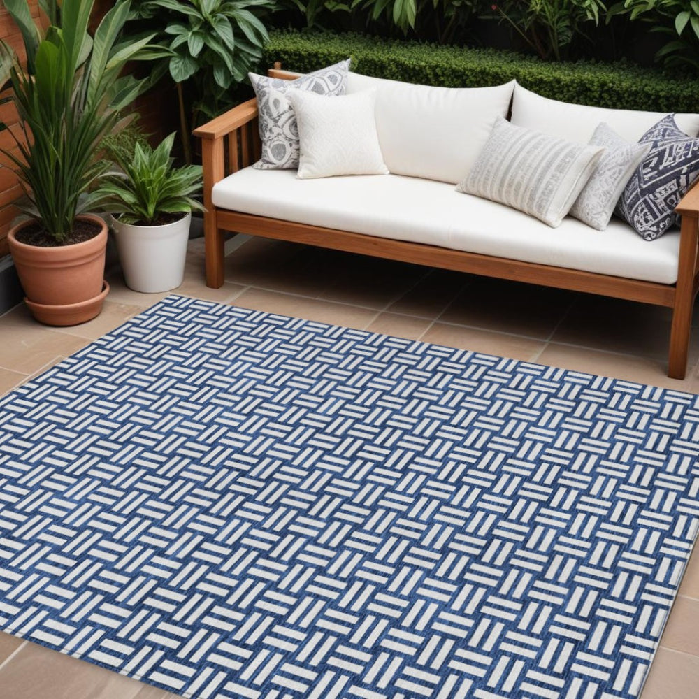 HomeRoots 9' X 12' Navy Blue & Ivory Geometric Rug - Stylish, Durable, Washable Indoor/Outdoor Accent Mat 595575