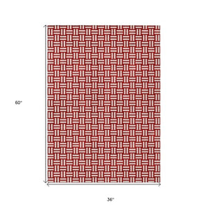 Homeroots 3' Black And Ivory Geometric Indoor Outdoor Area Rug - Stylish, Washable, Durable For Any Space 3' X 5' Polyester 595595