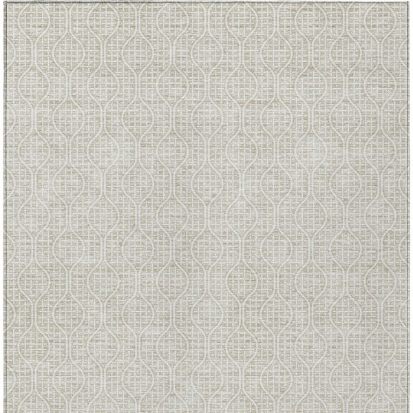 Homeroots 3' Stylish Beige And Ivory Geometric Washable Rug For Indoor And Outdoor Spaces, Durable Design 3' X 5' Polyester 595619