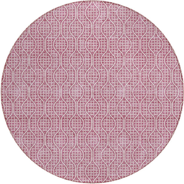 Homeroots 3' Stylish Beige And Ivory Geometric Washable Rug For Indoor And Outdoor Spaces, Durable Design 8' Round Polyester 595627
