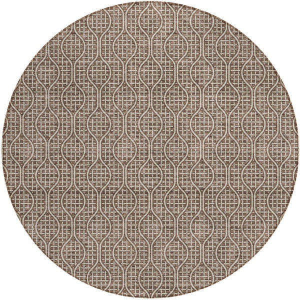 Homeroots 3' Stylish Beige And Ivory Geometric Washable Rug For Indoor And Outdoor Spaces, Durable Design 8' Round Polyester 595633
