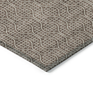 Homeroots 3' Stylish Beige And Ivory Geometric Washable Rug For Indoor And Outdoor Spaces, Durable Design 8' X 10' Polyester 595634
