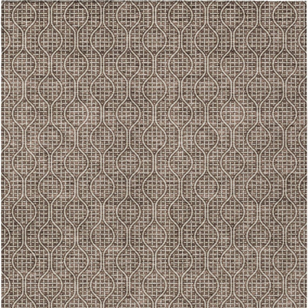 Homeroots 3' Stylish Beige And Ivory Geometric Washable Rug For Indoor And Outdoor Spaces, Durable Design 10' X 14' Polyester 595636