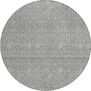 Homeroots 3' Stylish Beige And Ivory Geometric Washable Rug For Indoor And Outdoor Spaces, Durable Design 8' Round Polyester 595651